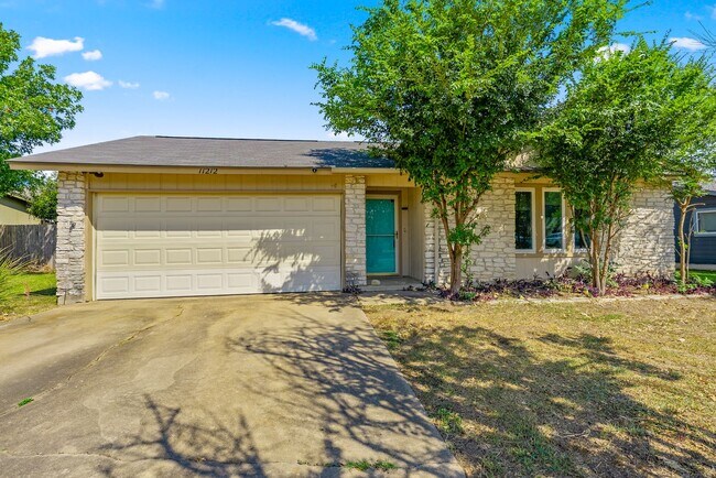 Kick Back In Comfort – 3 Bed, 2 Bath In Chill Nw Austin photo 3