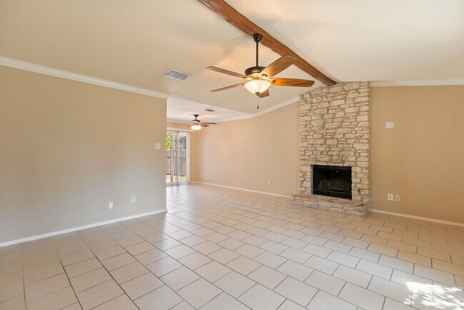 Kick Back In Comfort – 3 Bed, 2 Bath In Chill Nw Austin photo 5