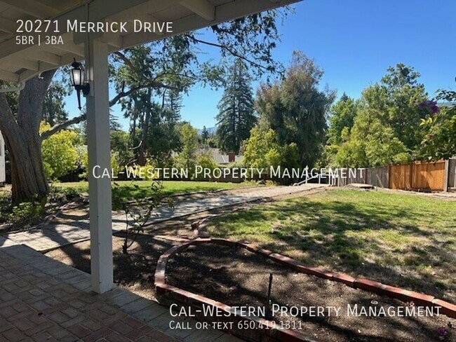 20271 Merrick Dr photo 3