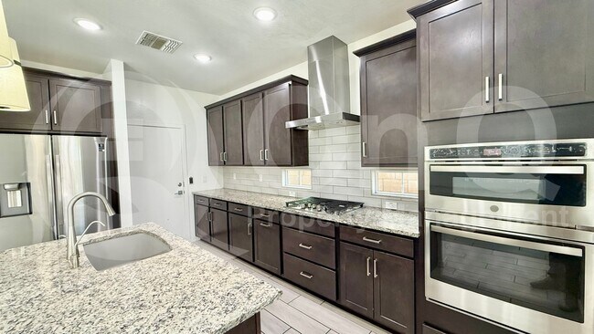 1319 W Javelina Dr Chandler, AZ 85286 photo 4