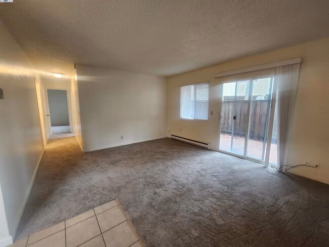 27162 Tampa Avenue, Hayward, CA 94544 photo 3