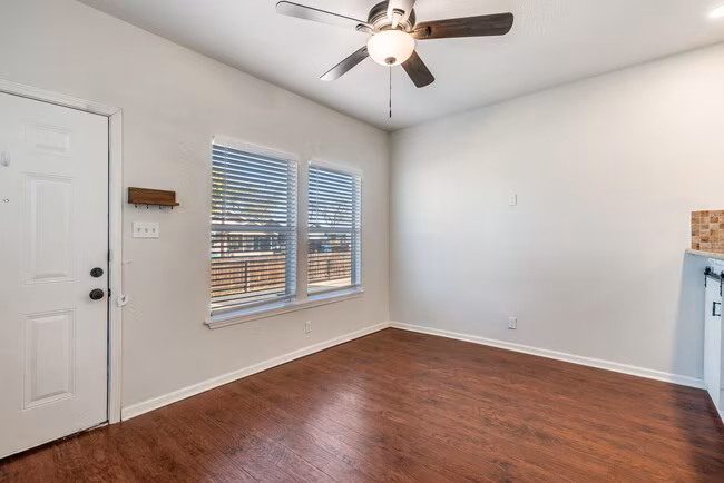 312 Arlington Ct San Antonio, TX 78210 photo 2