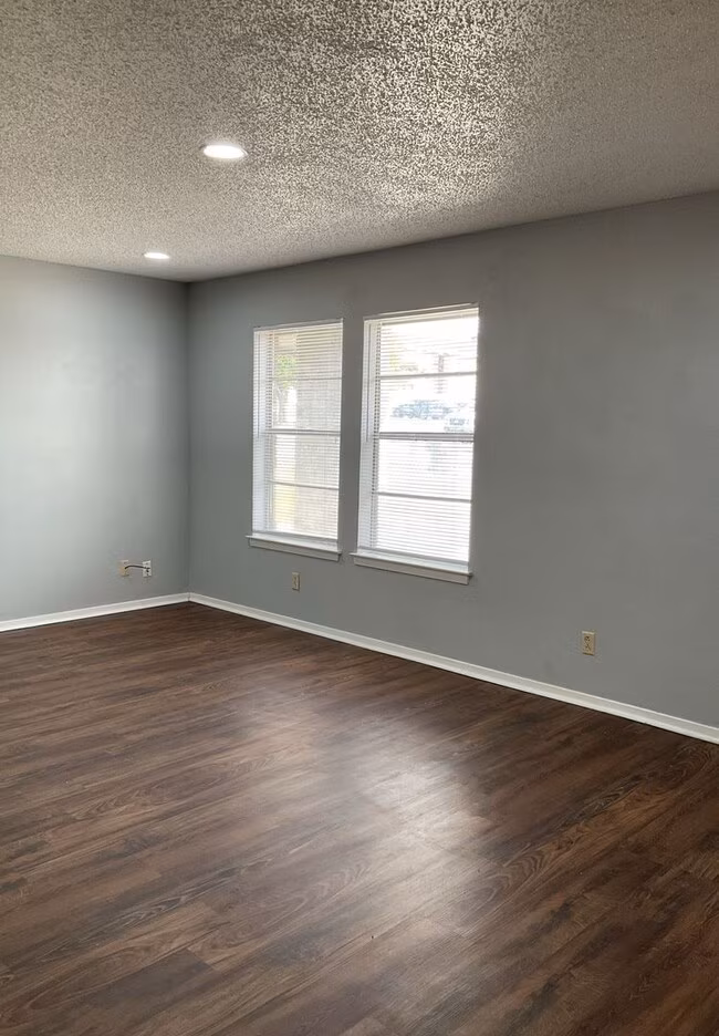 2106 Wheeler Ave Killeen, TX 76549 photo 5