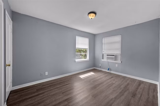 1919 Mcduffie Street, Houston, TX 77019 photo 5