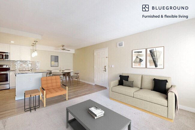 7205 Charmant Dr San Diego, CA 92122 photo 3