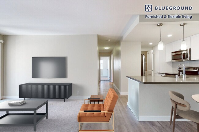 7205 Charmant Dr San Diego, CA 92122 photo 4