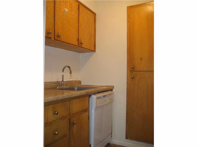 5701 Woodrow Ave Austin, TX 78756 photo 3