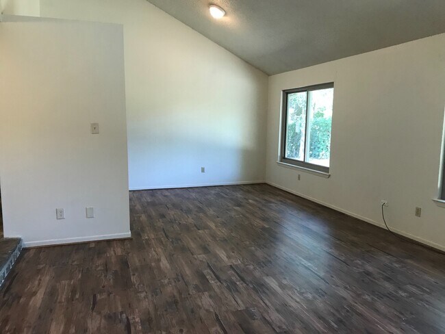 108 Stone Canyon Ct Harker Heights, TX 76548 photo 5