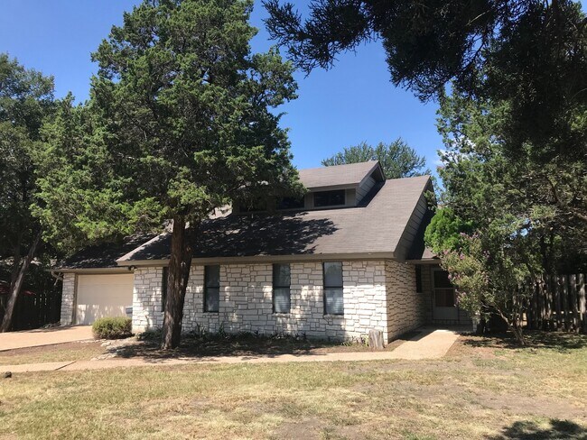 108 Stone Canyon Ct Harker Heights, TX 76548 photo 2