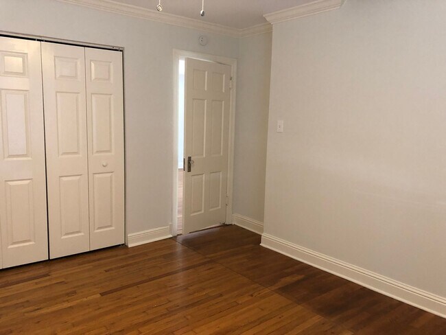 1020 Ellingson Ln Austin, TX 78751 photo 5