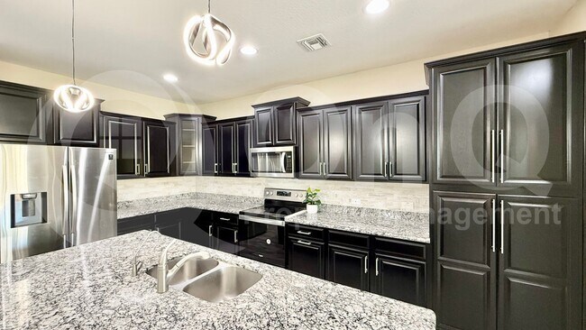 22629 N 122nd Ln Sun City, AZ 85373 photo 5