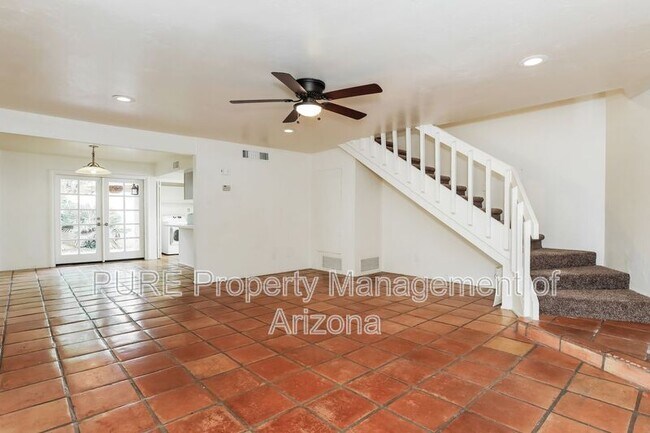 2145 E Rosarita Dr photo 3