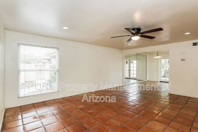 2145 E Rosarita Dr photo 4