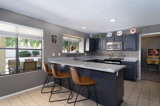 7402 W Kerry Way Glendale, AZ 85308 photo 4