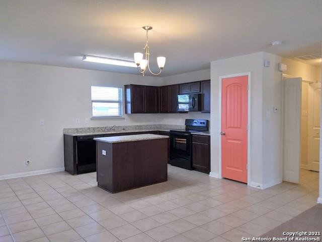 7419 Clear Point San Antonio, TX 78242 photo 5