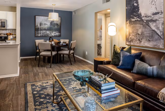 Steeplechase Apartments photo 2