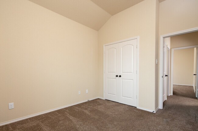 393 Orbit Dr Lavon, TX 75166 photo 5