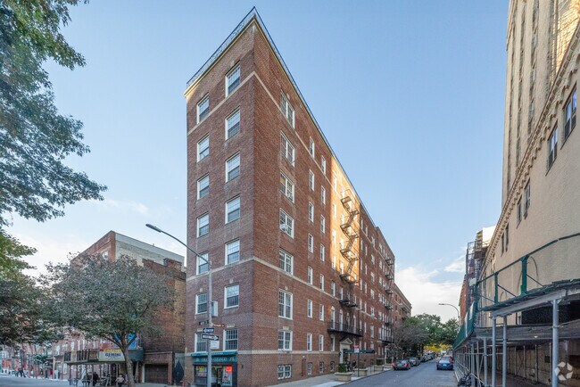 55 Pineapple St Brooklyn, NY 11201 photo 5