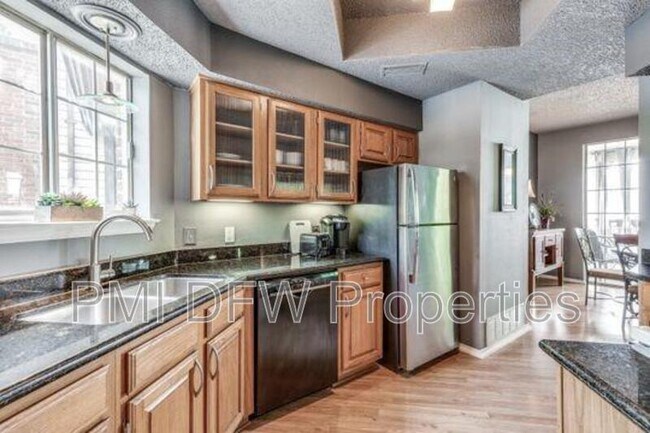 1720 NE Green Oaks Blvd Arlington, TX 76006 photo 5