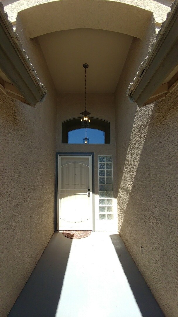 1004 W Dexter Way San Tan Valley, AZ 85143 photo 5