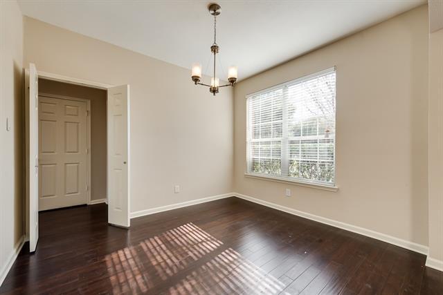 401 Preston Oaks Drive, Lewisville, TX 75067 photo 4