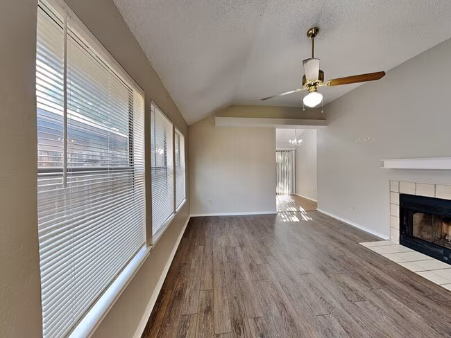 8513 Gatlinburg Dr Fort Worth, TX 76123 photo 3