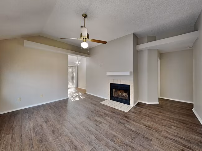 8513 Gatlinburg Dr Fort Worth, TX 76123 photo 2
