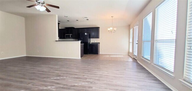918 Bens Drive, Anna, TX 75409 photo 3