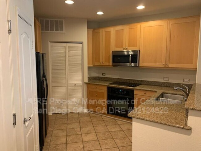 3957 30th St San Diego, CA 92104 photo 3