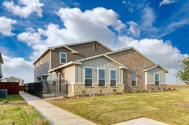 722 Fallow Drive, Venus, TX 76084 photo 3