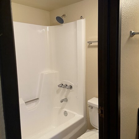 Deer Valley Village Apartments photo 2