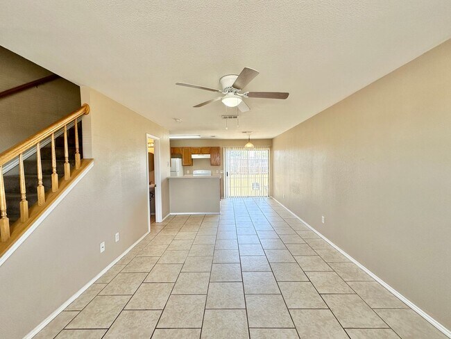 5910 Greengate Dr Killeen, TX 76543 photo 3