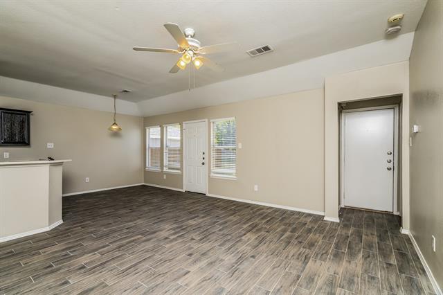 13428 Vida Ln Dallas, TX 75253 photo 3