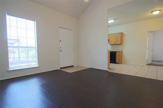 128-130 Lindas Creek Lane photo 3