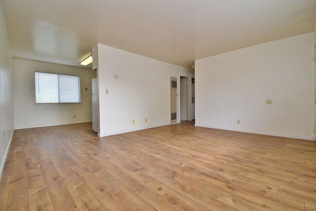 21955 Idena Ave Castro Valley, CA 94546 photo 5