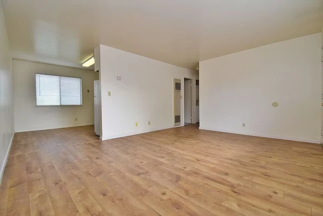 21955 Idena Ave Castro Valley, CA 94546 photo 5