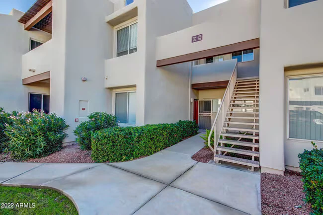 11260 N 92nd St Scottsdale, AZ 85260 photo 2