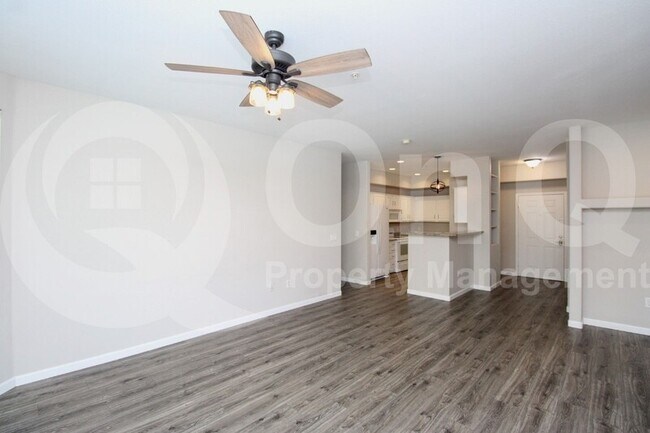 420 W 1st St Tempe, AZ 85281 photo 4