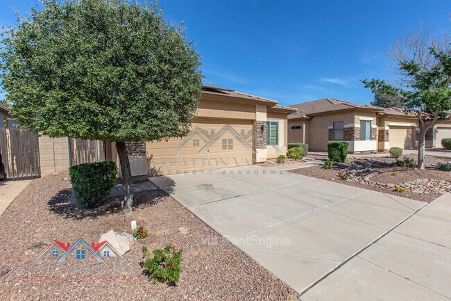12828 W Redondo Dr Litchfield Park, AZ 85340 photo 4