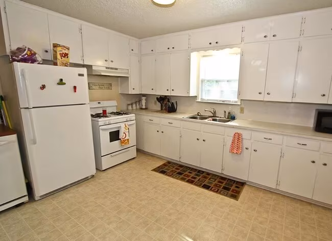 1507 N Main St Temple, TX 76501 photo 5
