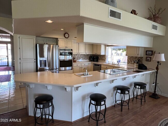 10929 E SPRING CREEK Road photo 3