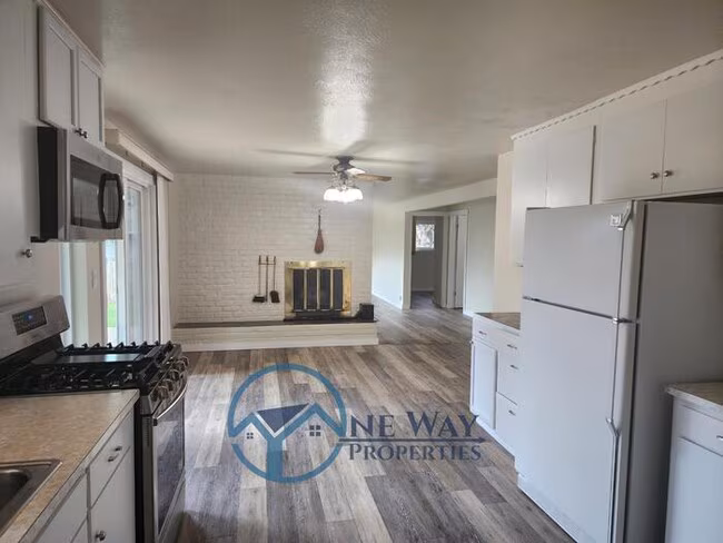 4624 Grandview Drive West, University Place, WA 98466 photo 5