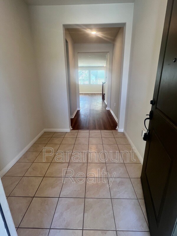385 Savannah Way Brentwood, CA 94513 photo 5
