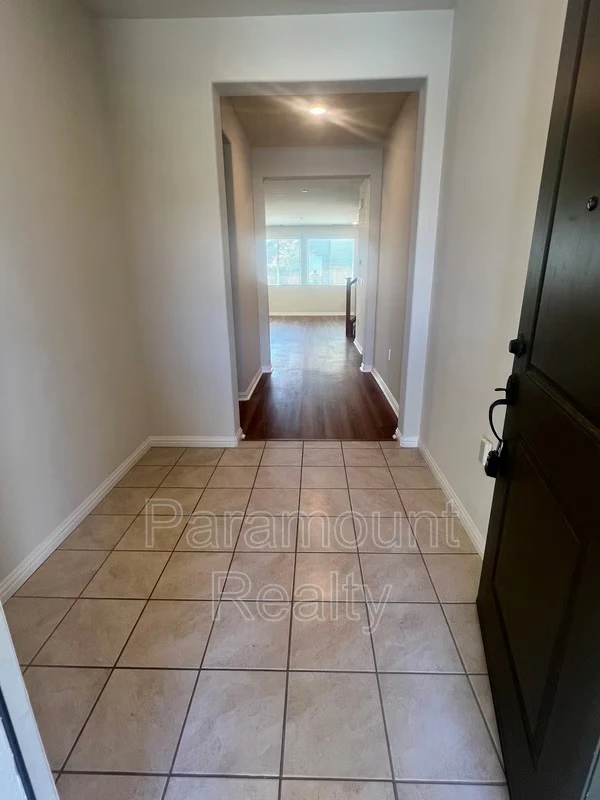 385 Savannah Way Brentwood, CA 94513 photo 3