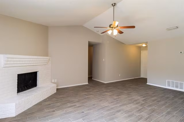 6637 N Park Dr Watauga, TX 76148 photo 4