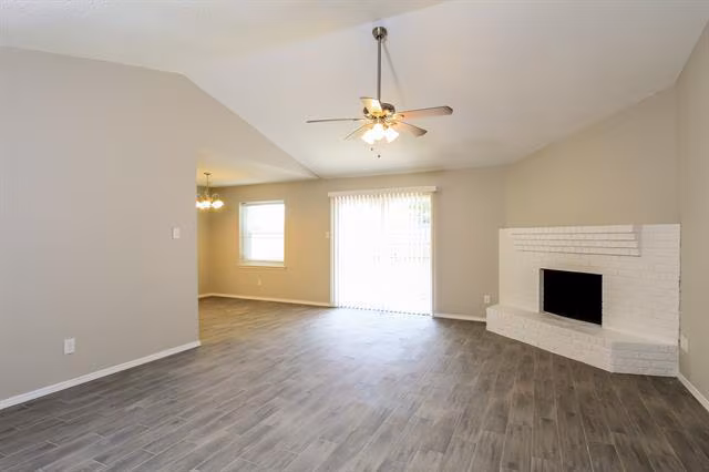 6637 N Park Dr Watauga, TX 76148 photo 3