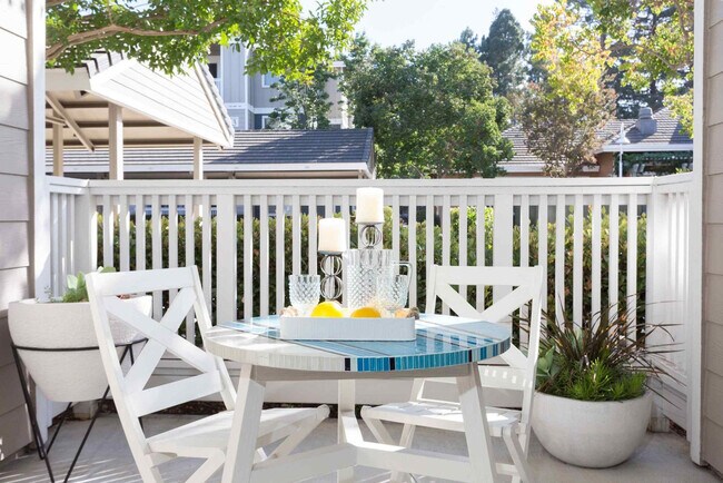 719 Daffodil Ct Sunnyvale, CA 94086 photo 3