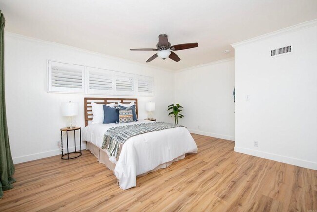 4951 Art St San Diego, CA 92115 photo 5