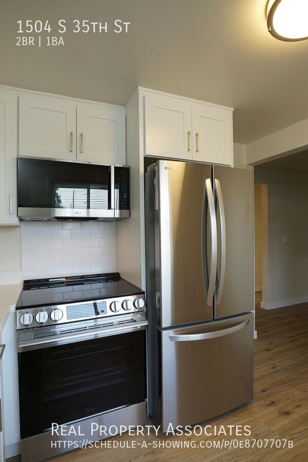 1504 South 35th Street, Tacoma, WA 98418 photo 3