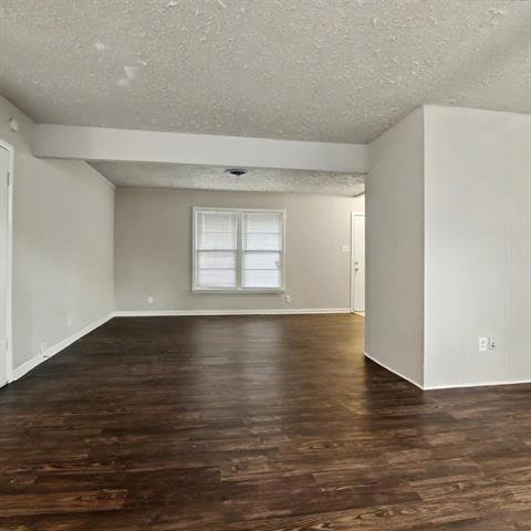 4204 Pate Dr Fort Worth, TX 76119 photo 2